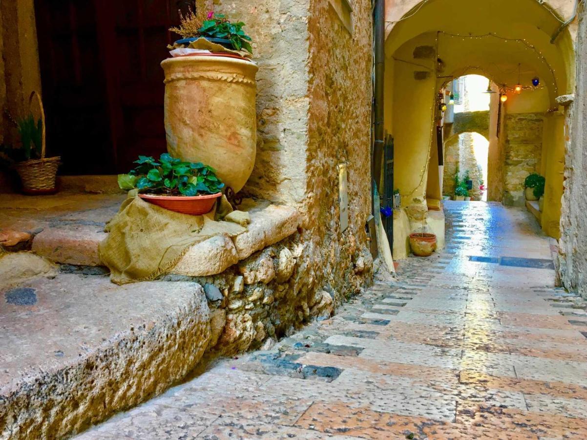 Le Torri Riviera Holiday Albenga Dış mekan fotoğraf