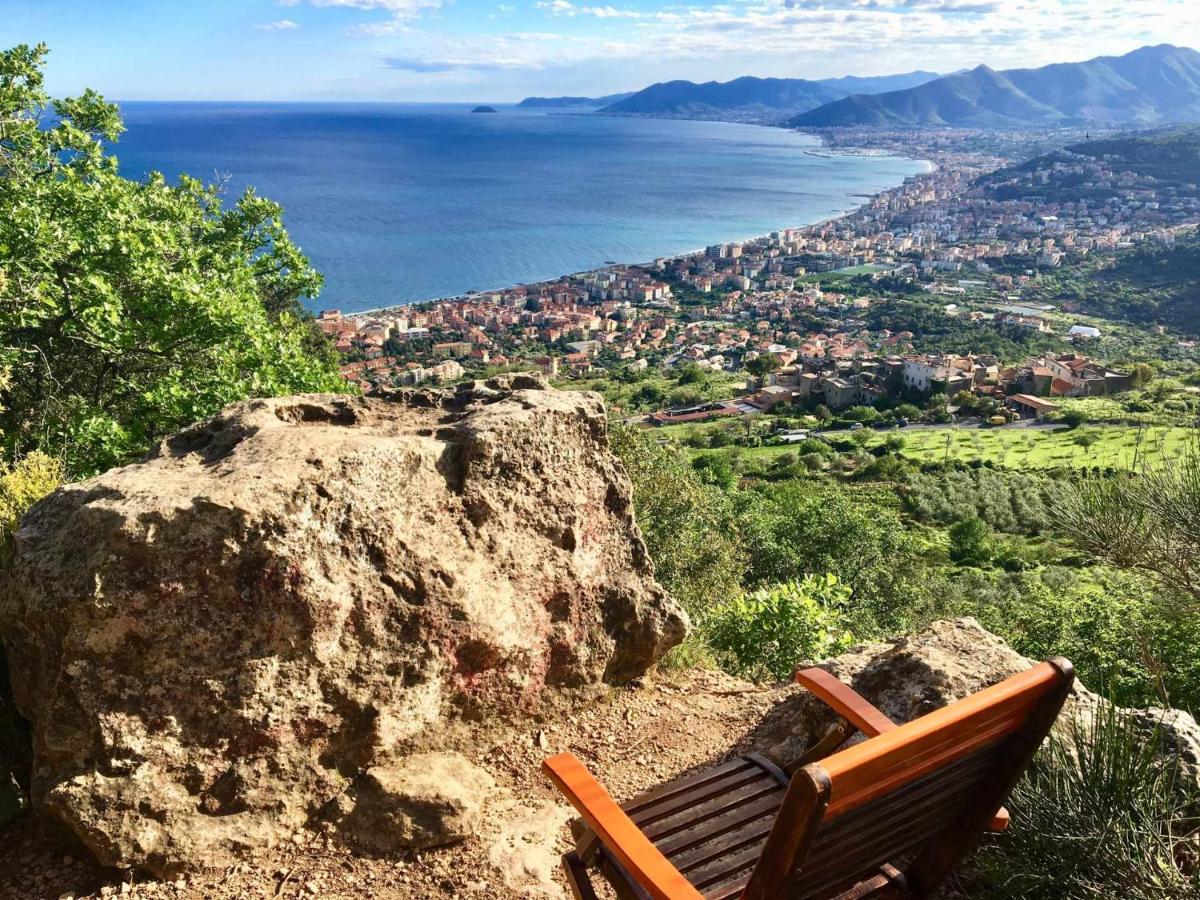 Le Torri Riviera Holiday Albenga Dış mekan fotoğraf